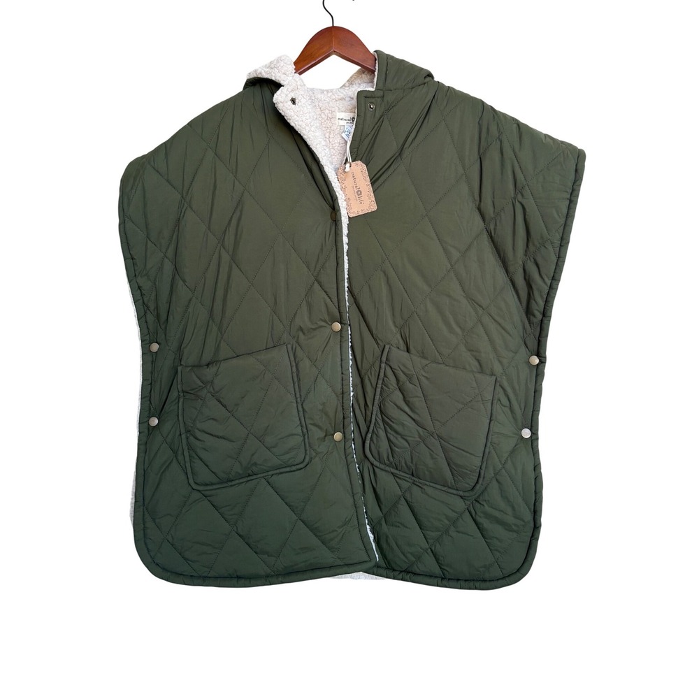 NWT Natural Life Quilted Sherpa Lined Poncho Hooded Vest Green SM PNCH025